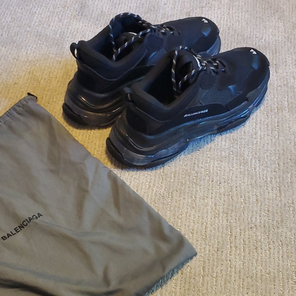 Balenciaga Triple S